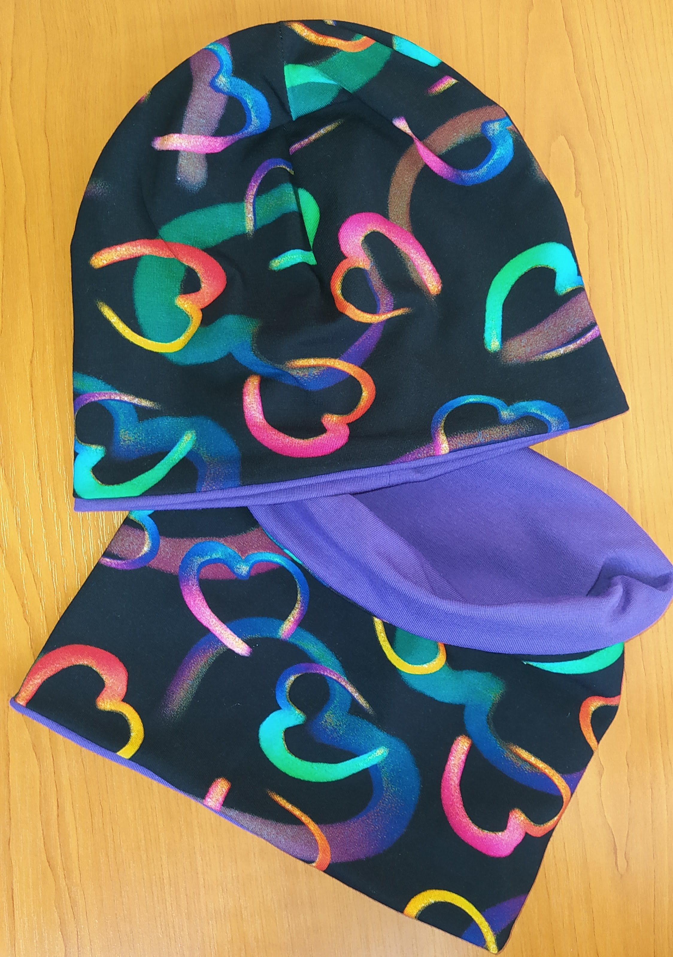 Set čepice + nákrčník
